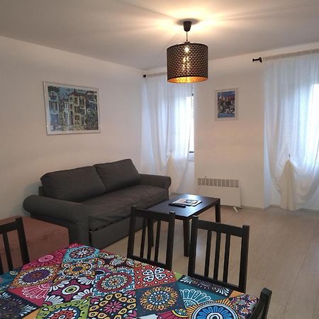 Apartments Knezgrad Ловран Екстер'єр фото