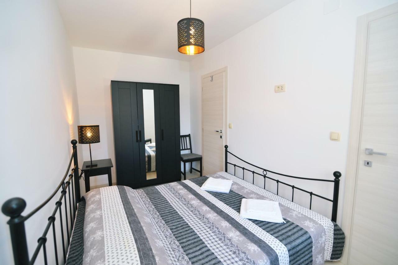 Apartments Knezgrad Ловран Екстер'єр фото
